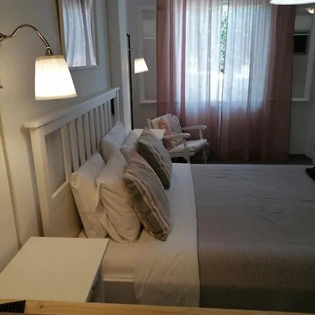 Studios Margaret, Poros Island Poros Town Exterior photo